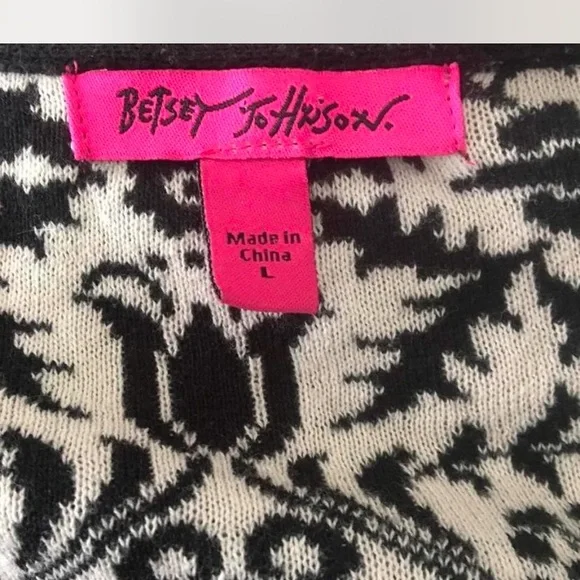 Vintage Y2K Betsey Johnson black/white peplum sweater L